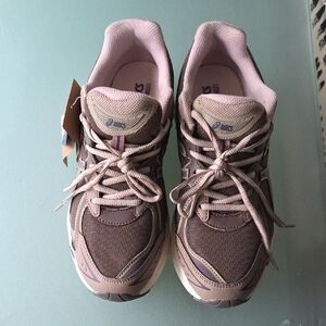 ASICS Gel Women's Athletic Shoes - Brown and Lavender